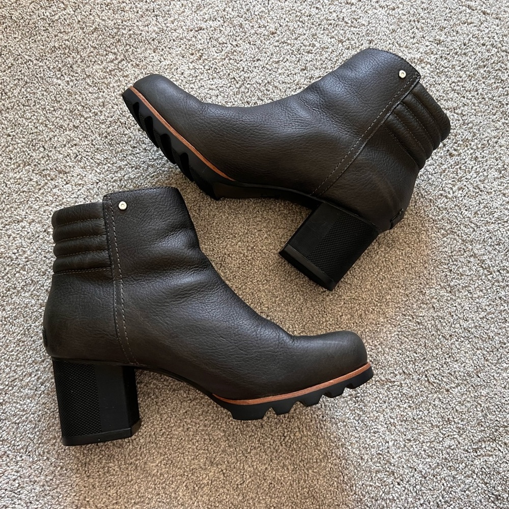 Sorel Black Ankle Boots